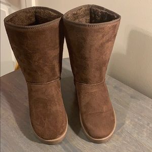 N Polar Mid Calf Snow Boots